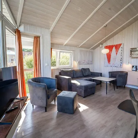 Strandblick - Dorf 1 23 Priwall